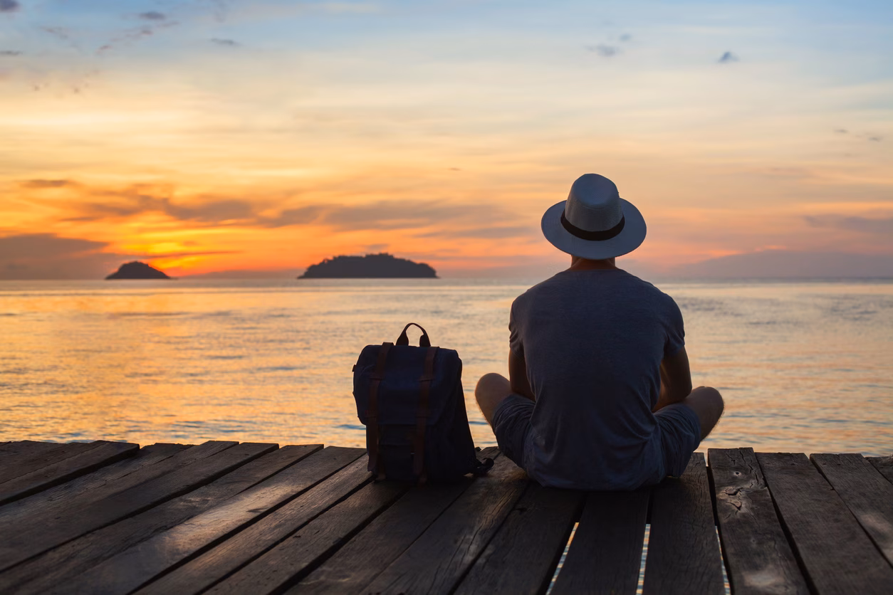Las ventajas de viajar solo