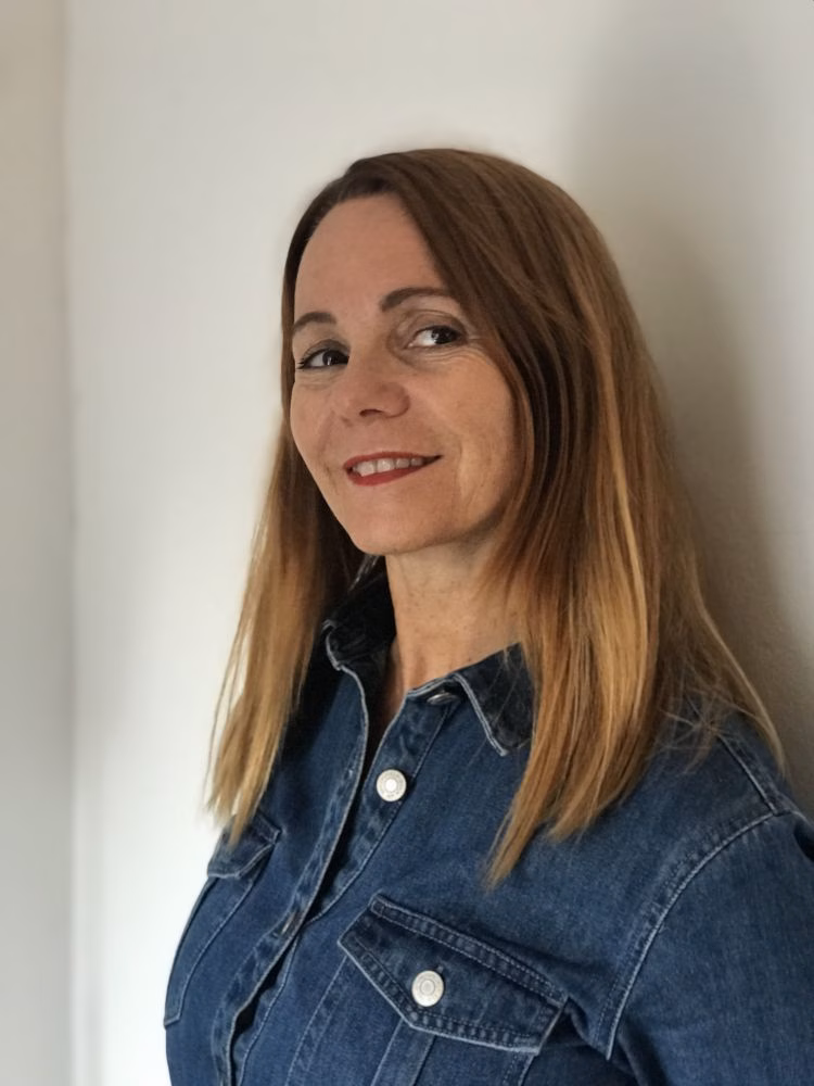Eva Conesa: "La tecnología ayuda desde la verdad. No cuando nos manipula"