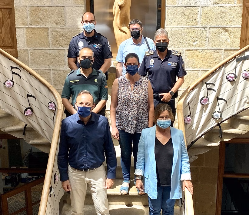 Dispositivo policial en Alaior durante Sant Llorenç para evitar los botellones