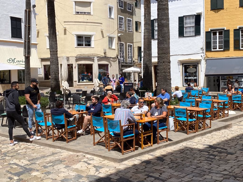 (Fotos) Aflora el ambiente en la calle