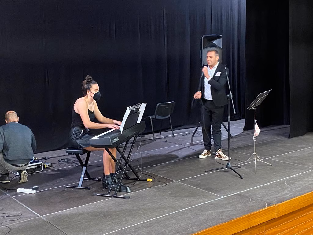 Cásting en Sant Lluís para elegir a sus "Artistes al carrer"