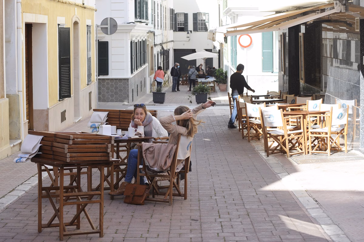 Las patronales PIME y CAEB piden cambios por la Covid