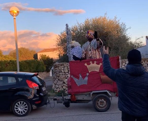 (La foto) Los Reyes ya se dejan ver en Trebalúger
