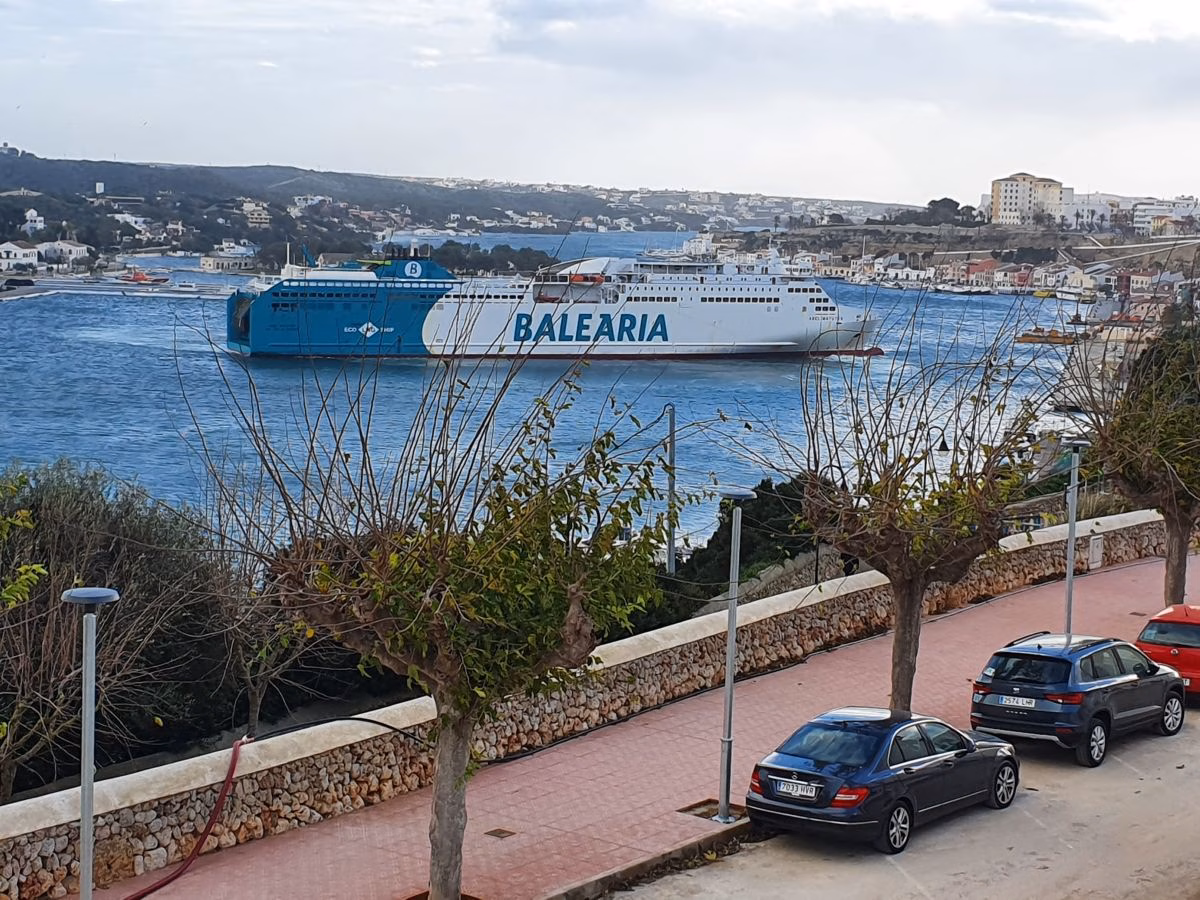 Nuevo cierre del puerto exterior de Ciutadella