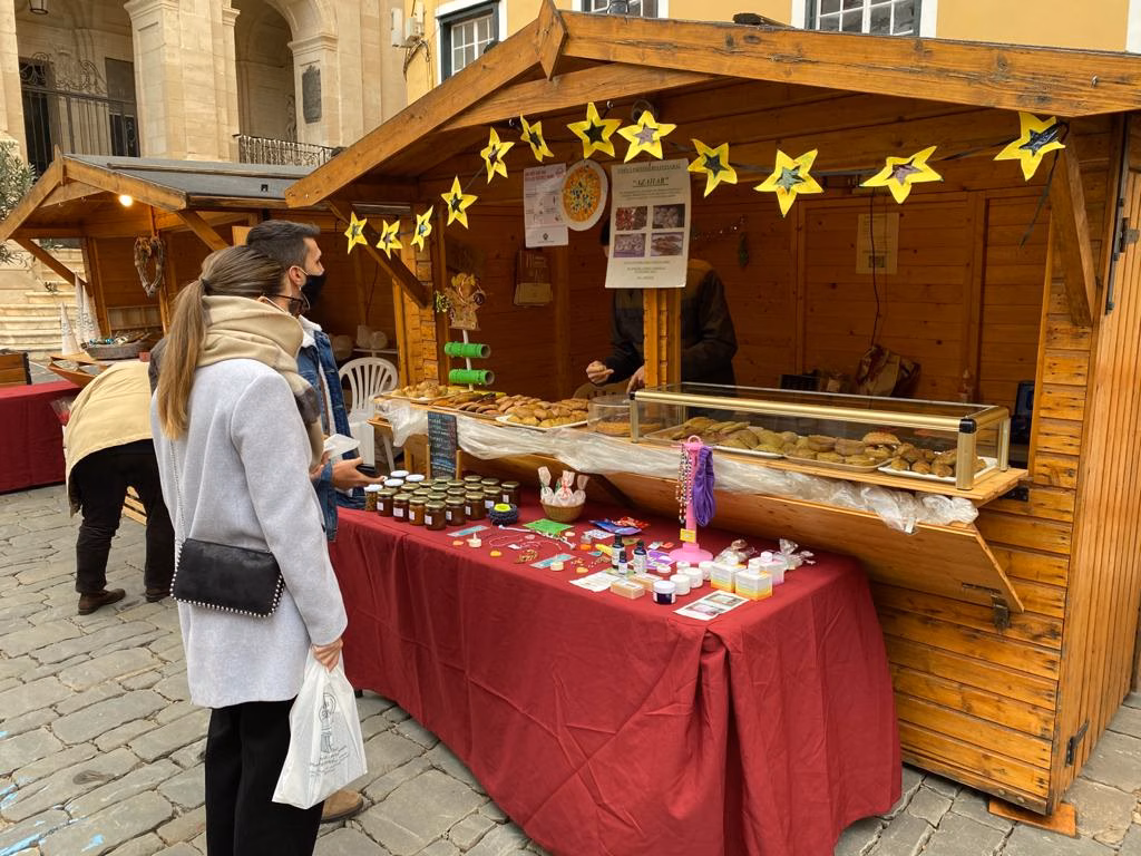(Galería de fotos) Maó ya vive la Navidad
