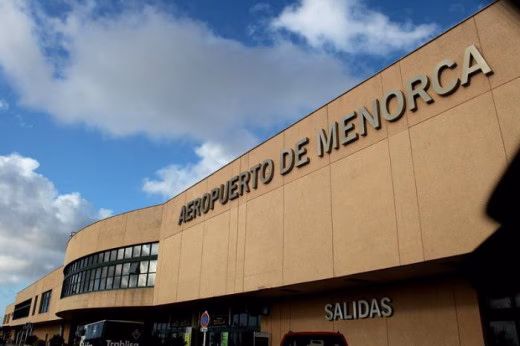 El Govern prioriza cerrar puertos y aeropuertos antes que un confinamiento domiciliario