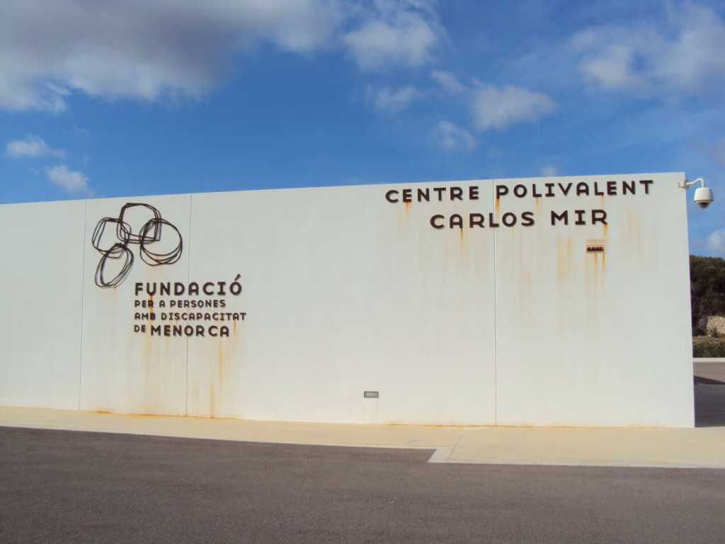 Un contagio en el Carlos Mir obliga a hacer pruebas a trabajadores y usuarios