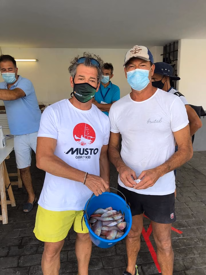 (Fotos) "Laramar" conquista el social de "raors"del CN Ciutadella