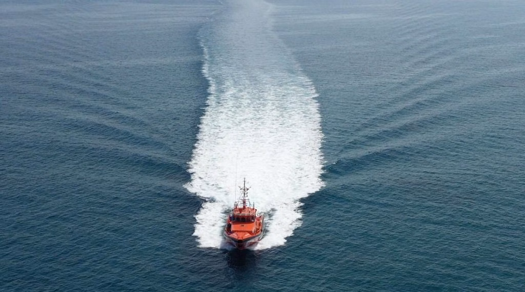 Evacuado un hombre herido por la hélice de una embarcación