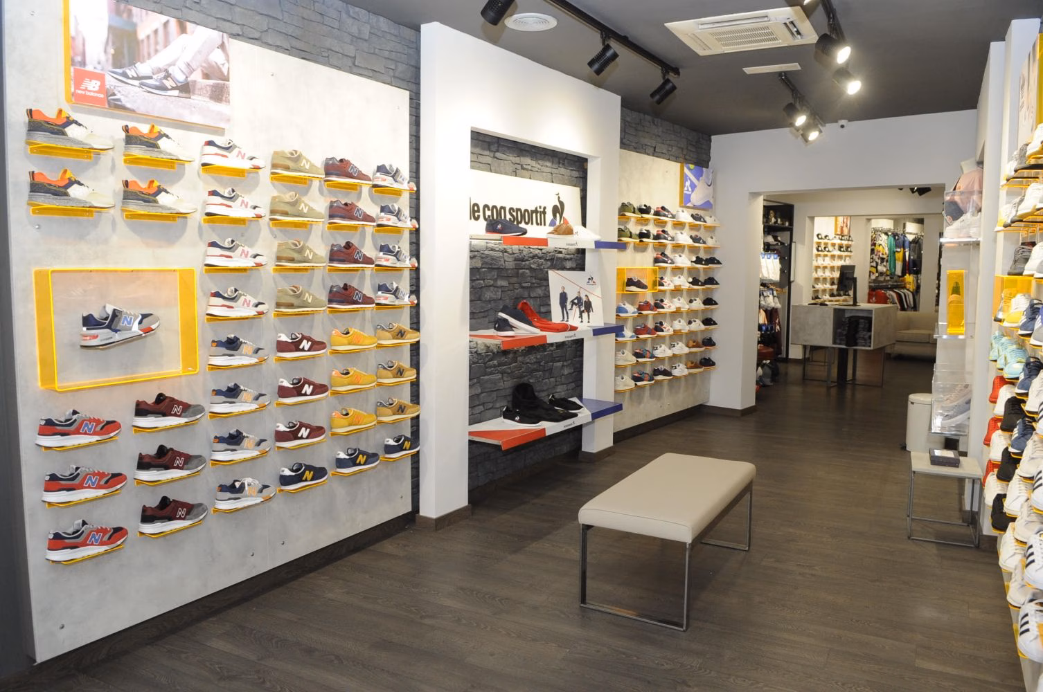 La moda urbana estrena su local en la isla