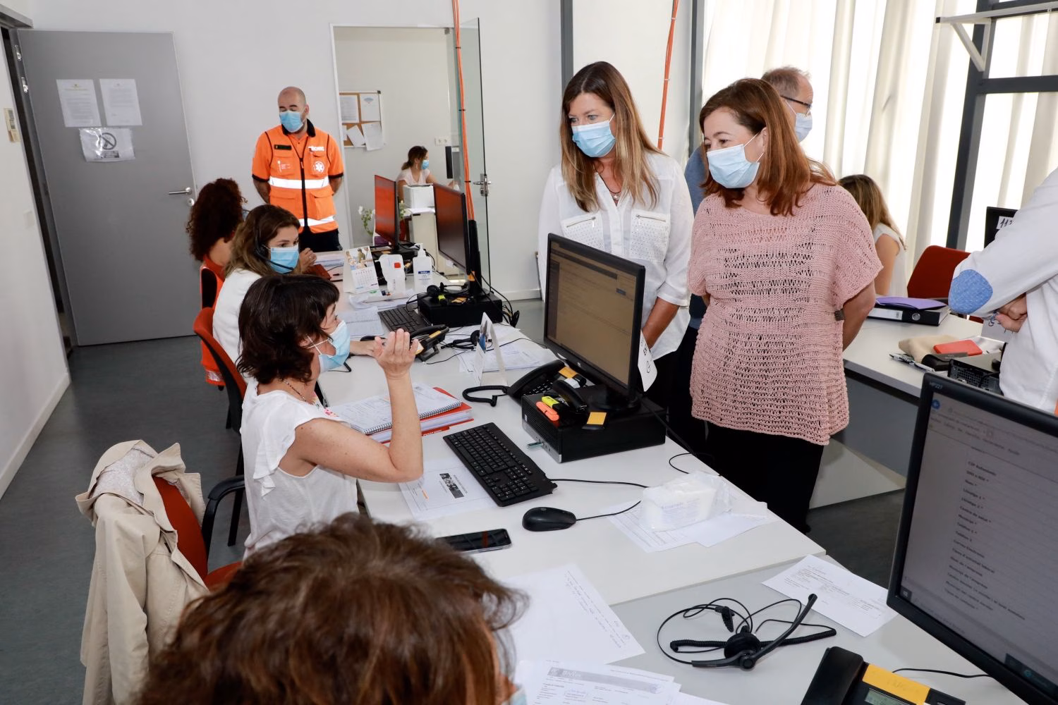 Los centros de salud se encargan del rastreo de contactos de pacientes con Covid-19