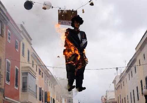 Ciutadella suspende los "bujots"
