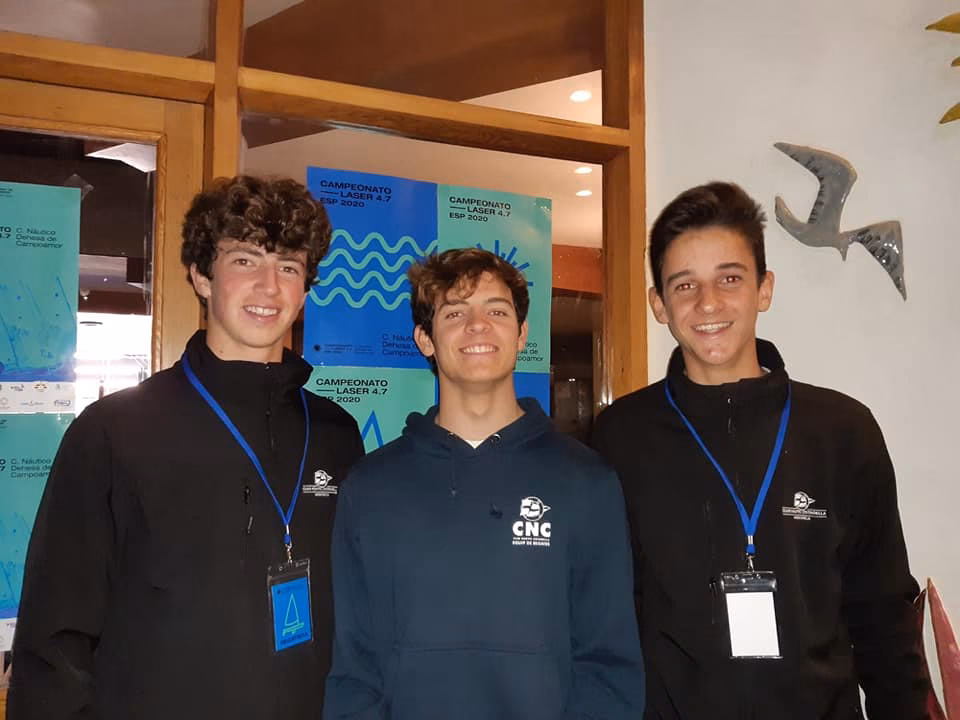 Ponsetí, Torres y de Sintas disputan el Campeonato de España Laser 4.7