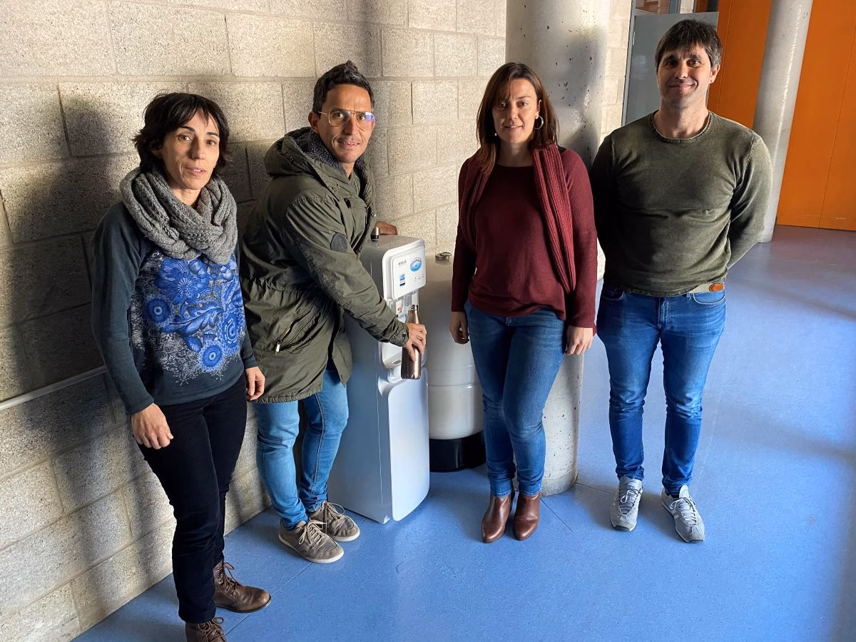 60 fuentes de ósmosis en los centros deportivos para evitar el uso de plástico