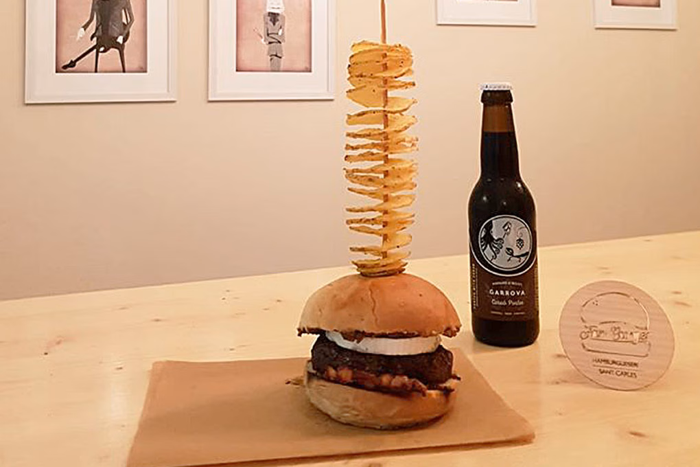 Queso de Menorca en la mejor hamburguesa de Balears