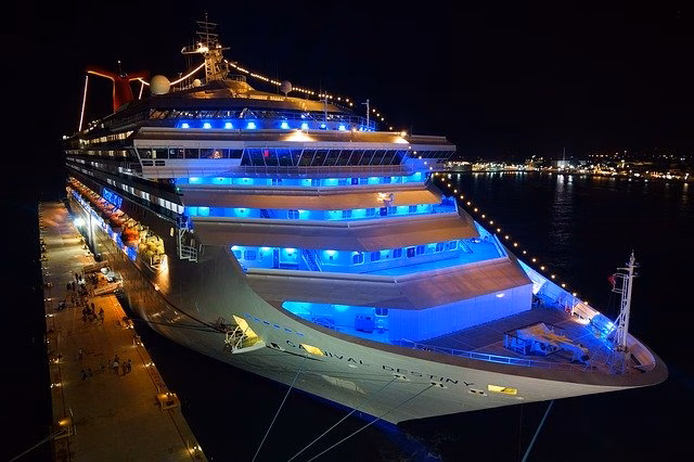 Los arquitectos quieren una conexión eléctrica para los cruceros turísticos