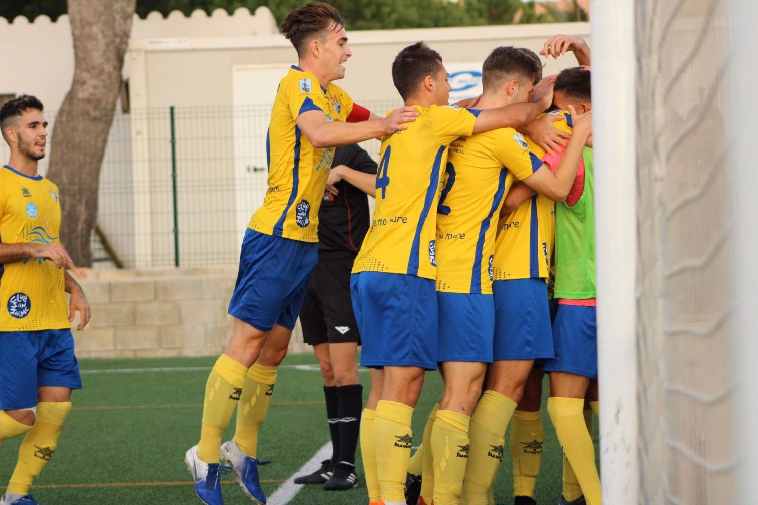 El Atlético Villacarlos vuelve a sonreír