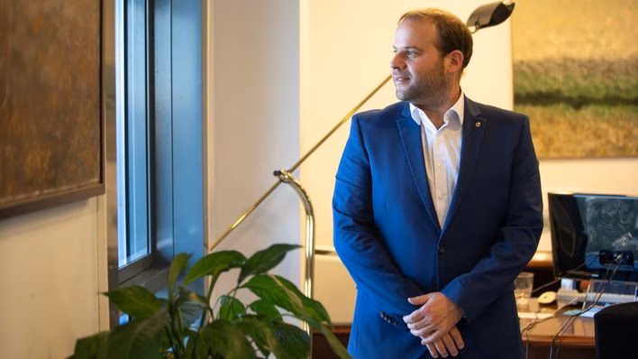 Hay que empezar a hablar ya de poner límites al turismo