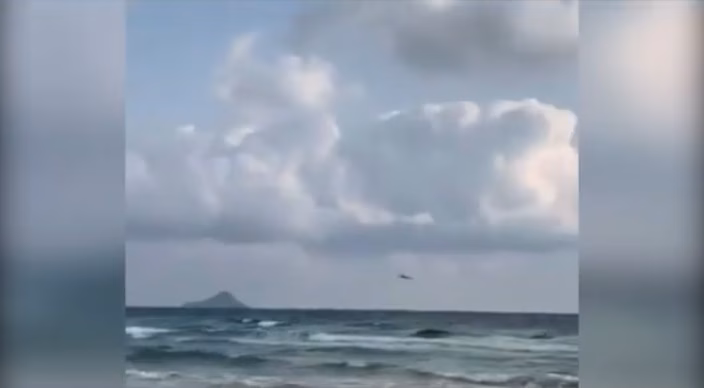 (Ampliación) Ha fallecido el piloto del avión que se ha estrellado en el mar esta mañana