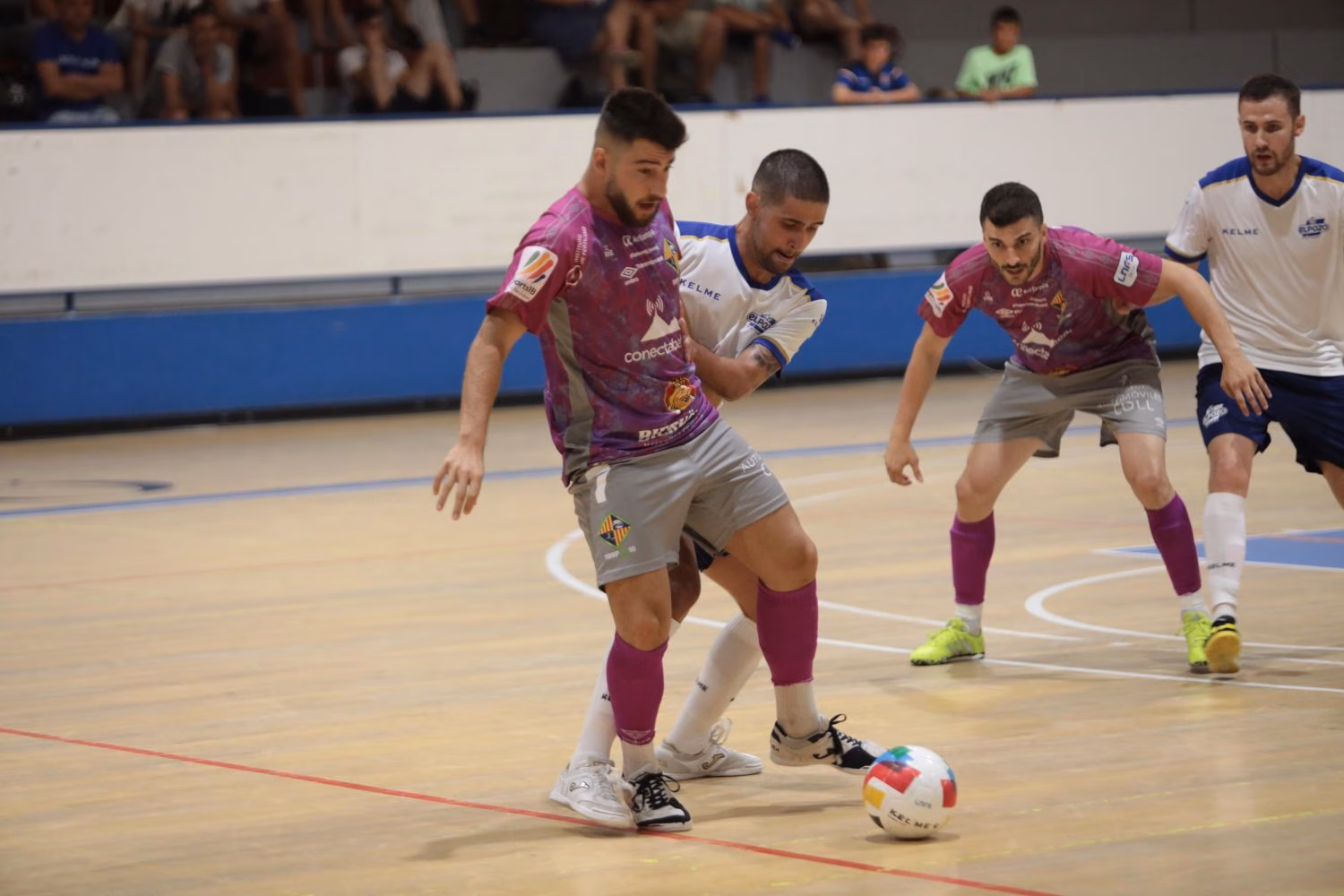 (Fotos) El Palma Futsal alza el título en Maó
