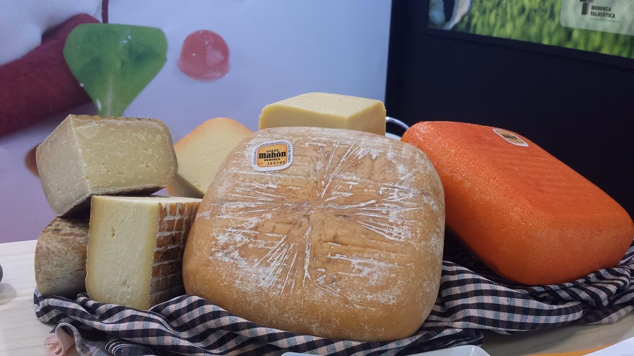 Un queso de Mahón de altos vuelos