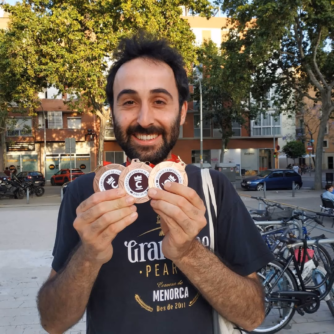 Tres medallas para Grahame Pearce en Barcelona