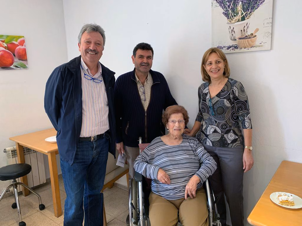 (La foto) 104 velas para Isabel Martínez