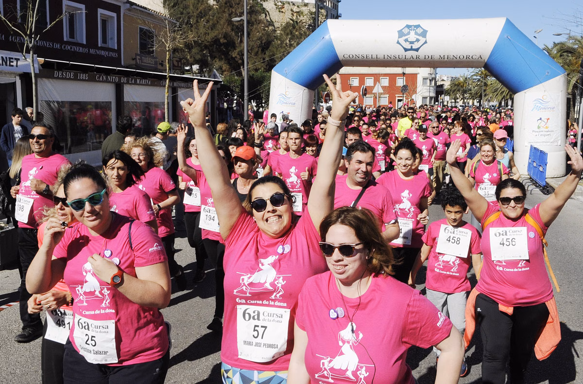 (Galería de fotos) Menorca corre por una causa solidaria