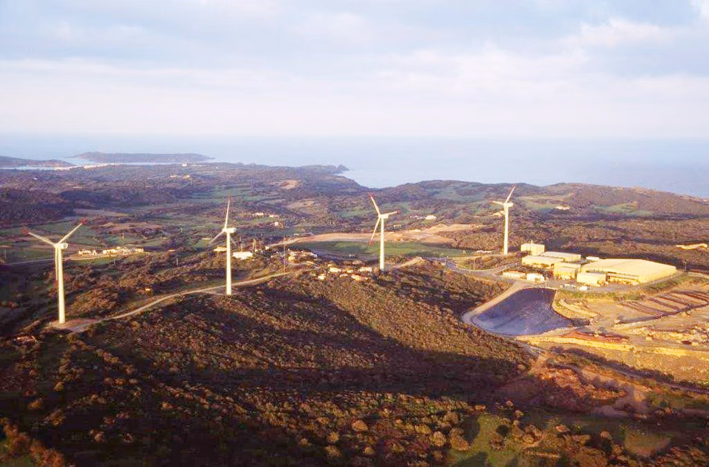 El parque eólico de Milà recupera su potencia