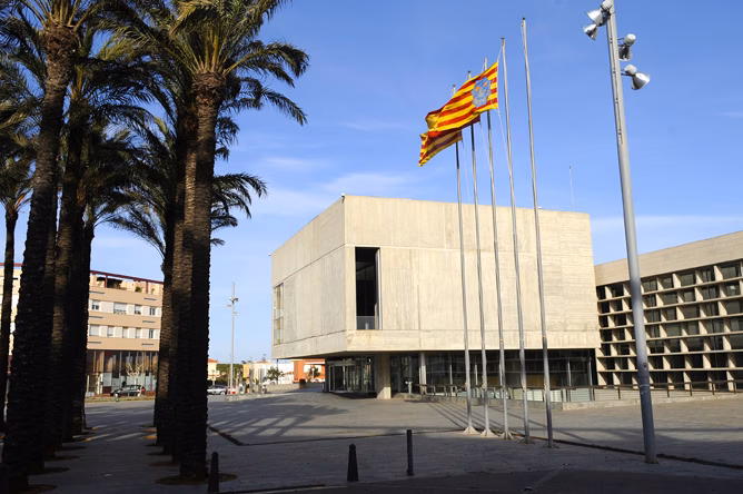 Alianzas entre lo público y lo privado para mejorar el producto turístico de Menorca