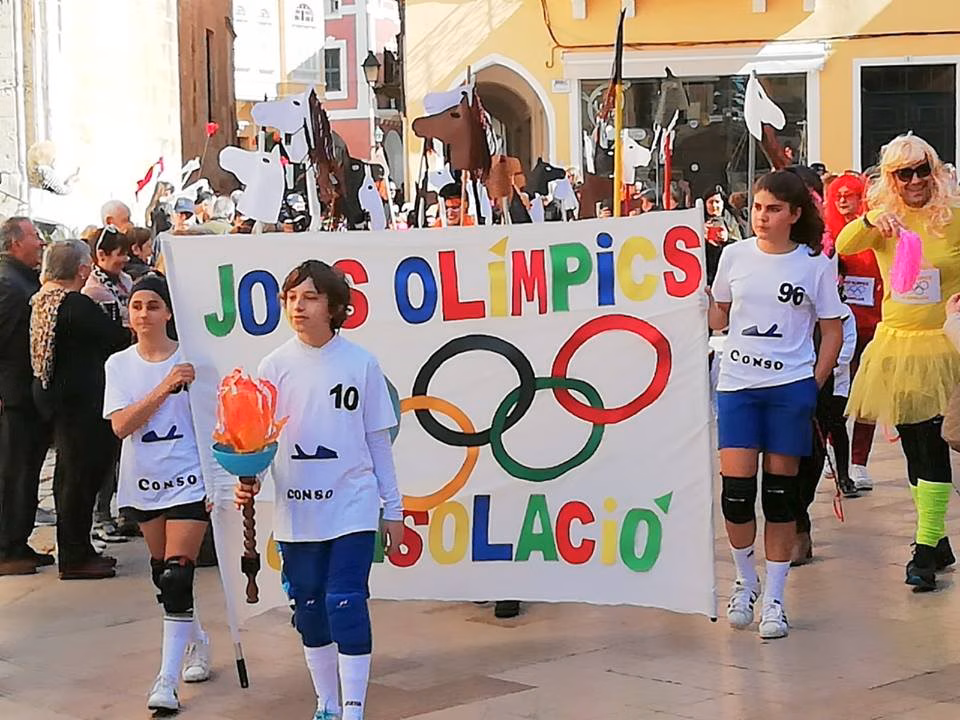 (Fotos) Ciutadella celebra un olímpico Carnaval Infantil