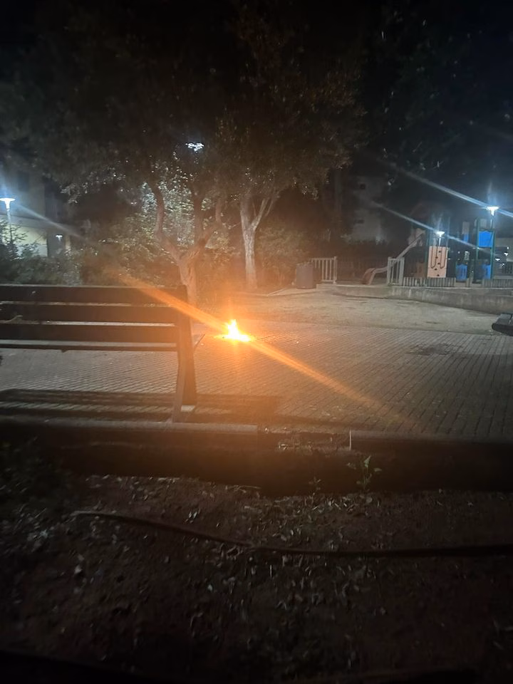 (La foto-denuncia) Una peligrosa gamberrada en Ferreries