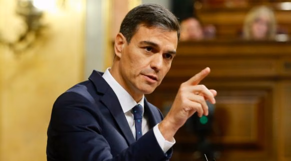 El PSOE ganaría las elecciones y Ciudadanos adelantaría al PP, según el CIS