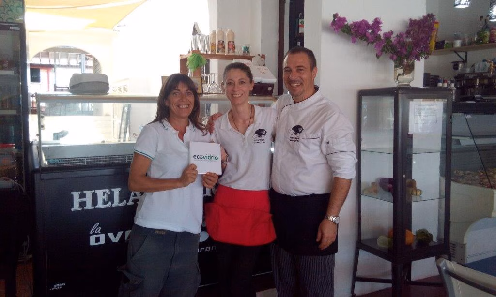 Recicladas mas de 1.300 toneladas de vidrio este verano en Menorca