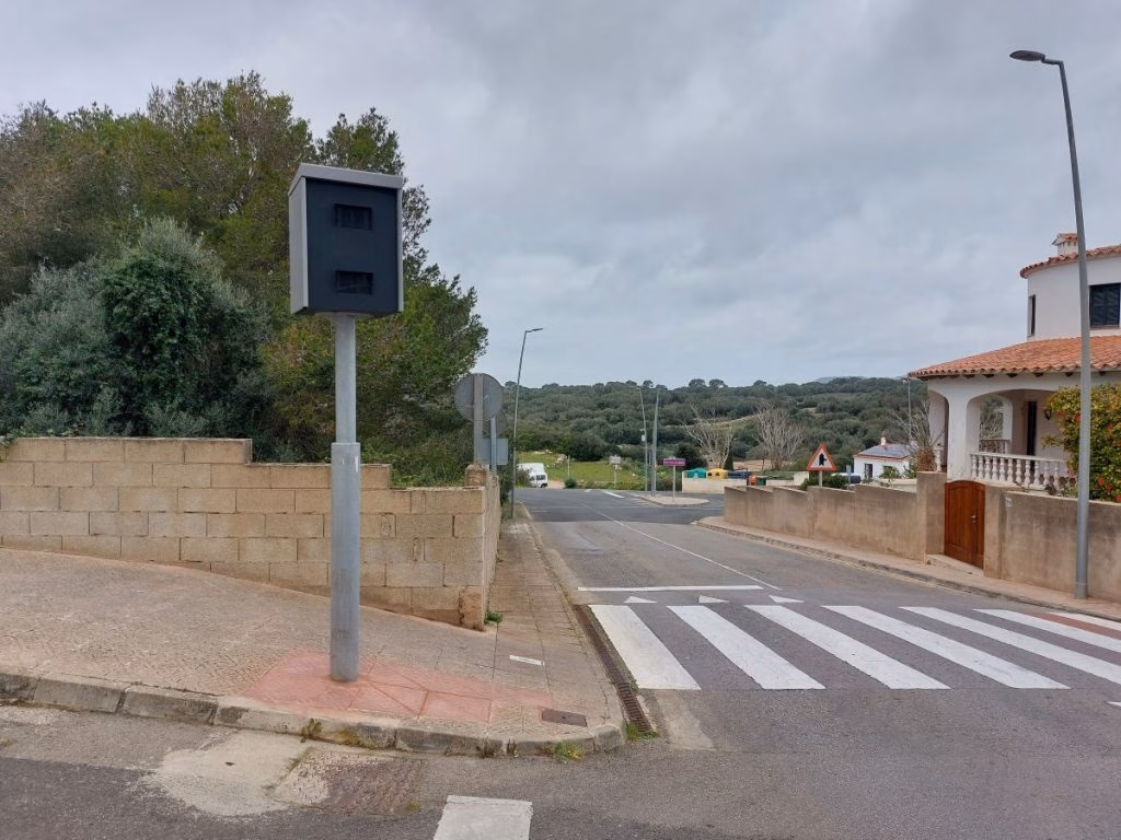 El PSOE denuncia que hasta 30.000 multas del radar de Es Migjorn Gran podrían ser nulas