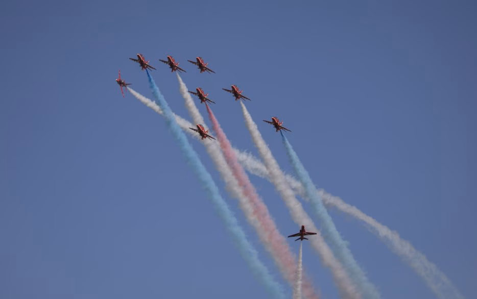 (Vídeo) Los Red Arrows animan a Menorca a ver su espectáculo