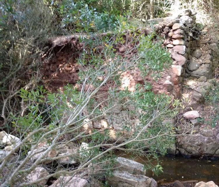 Puente de Binimoti, o sanción administrativa o querella penal