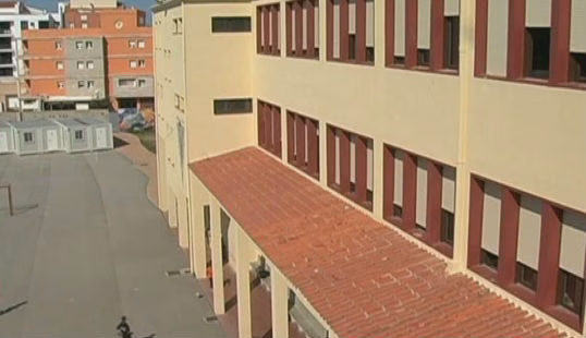 Instalan cuatro cámaras en el instituto Joan Ramis de Maó para acabar con los actos vandálicos