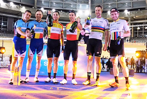 Albert Torres se corona en el Palma Arena