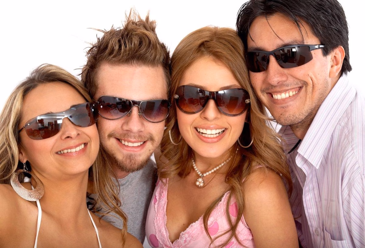 El sol que queremos obliga a protegerse la cara