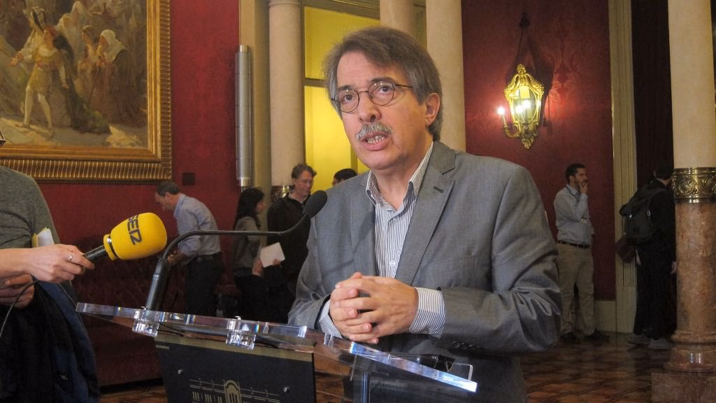 Proteger el territorio está bien, pero si ampliar la carretera supone una mejora para los menorquines, que se amplíe