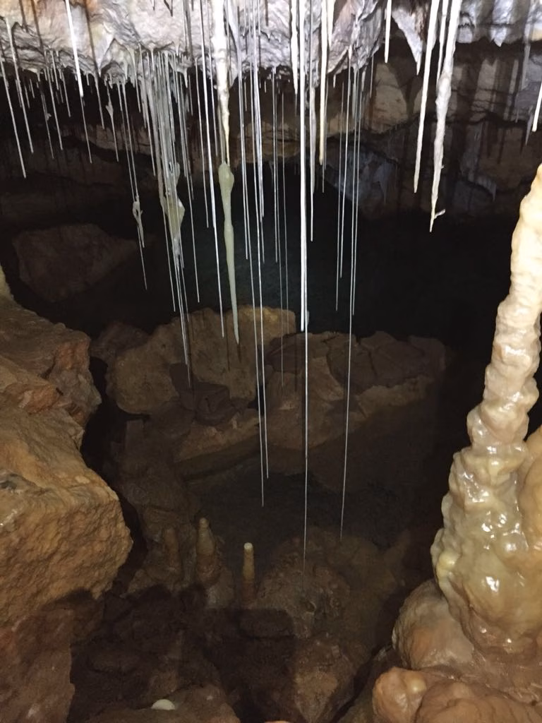 (Fotos) La cueva virgen de Cala Blanca