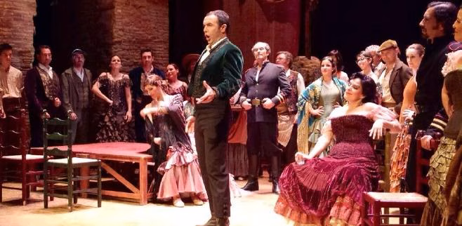 (Vídeo) Simón Orfila se pone en la piel del torero "Escamillo" en la ópera Carmen