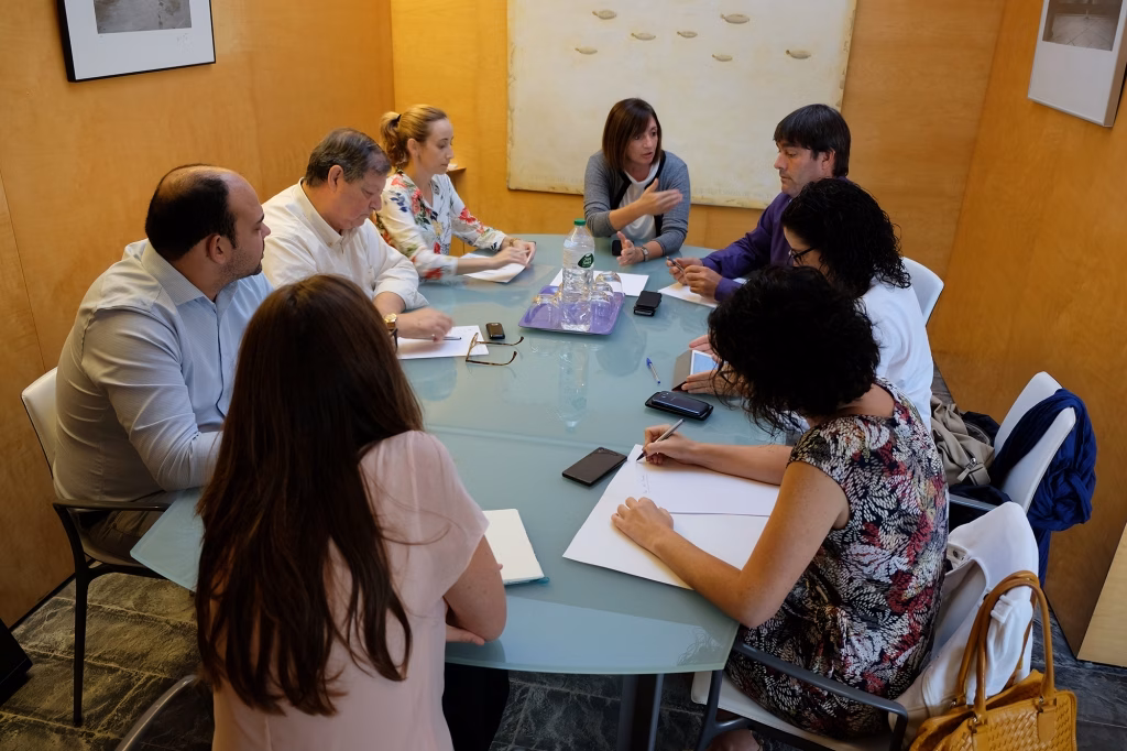 Air Nostrum aparece como nueva posibilidad para suplir los vuelos de Monarch