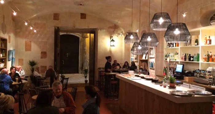 Ciutadella recupera el patio interior del bar Moriarty