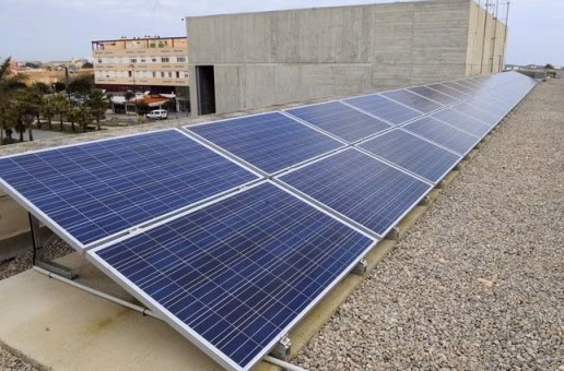 La Conselleria de Territorio, Energía y Movilidad destina 1.200.000 euros para instalaciones fotovoltaicas en la administración local