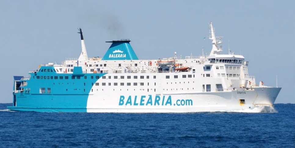 El temporal marítimo obliga a cancelar rutas entre Ciutadella y Alcúdia