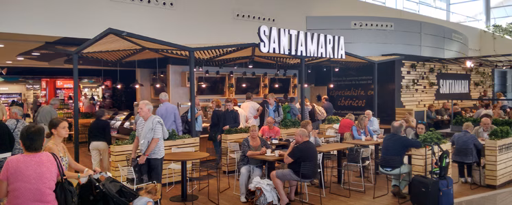 El aeropuerto de Menorca suma 317.311 pasajeros en mayo, un 11'2% más que en 2016