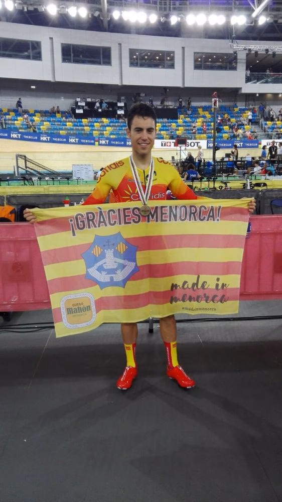 (Fotos) Albert Torres, bronce en el campeonato del Mundo de Hong Kong