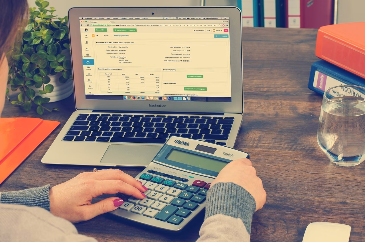 Ya hay quien echa de menos al "Padre" de Hacienda